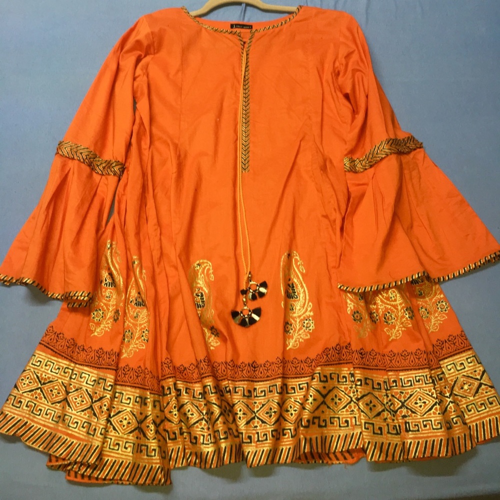 NEW Pakistani Top (Junaid Jamshed)
